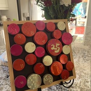 Starbucks Advent Calendar Not filled past year